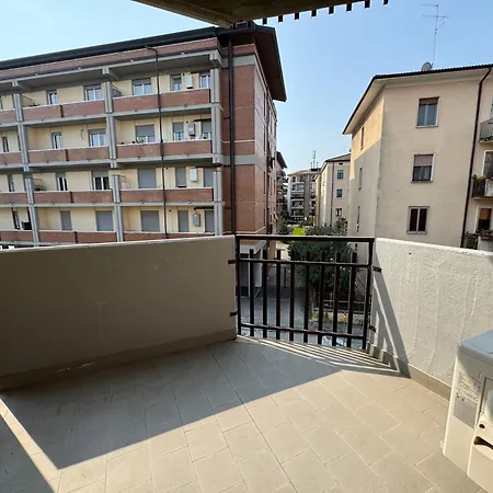 Apartment La Dimora Del Borgo - Policlinico Fiera