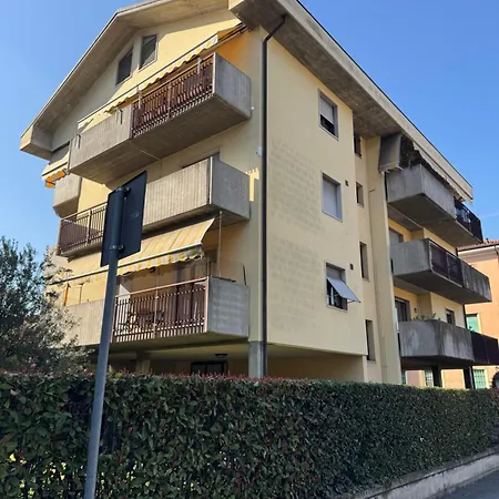 La Dimora Del Borgo - Policlinico Fiera Apartment